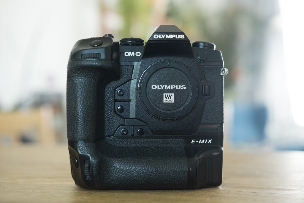 Matériel Olympus (EM1X, EM1ii, objectifs, etc), Enlèvement, Comme neuf, Olympus