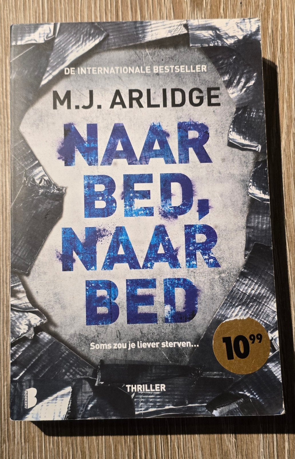 M.J. Arlidge - Naar bed, naar bed, Boeken, Ophalen, M.J. Arlidge, Nederland