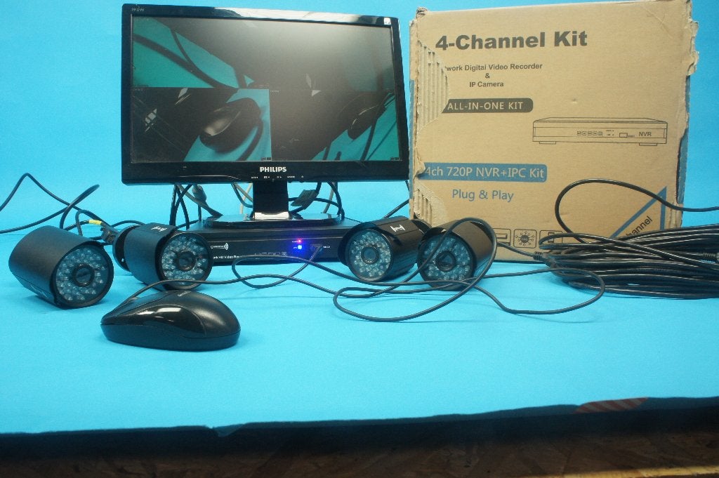 Dahua IP Camera's 4 stuks + NVR + bekabeling Nooit geplaatst, Enlèvement ou Envoi, Comme neuf, Caméra extérieure