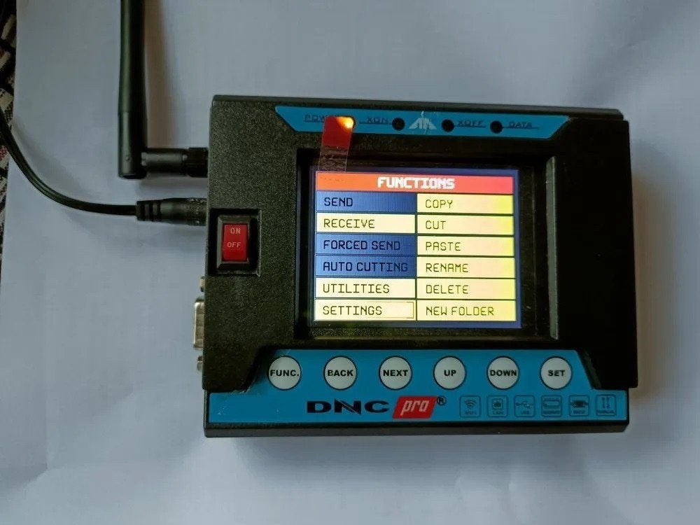 DNC PRO cnc in/uitlezen, Bricolage & Construction, Tours, Enlèvement ou Envoi, Neuf, Fraiseuse, Contrôlé par ordinateur (cnc)