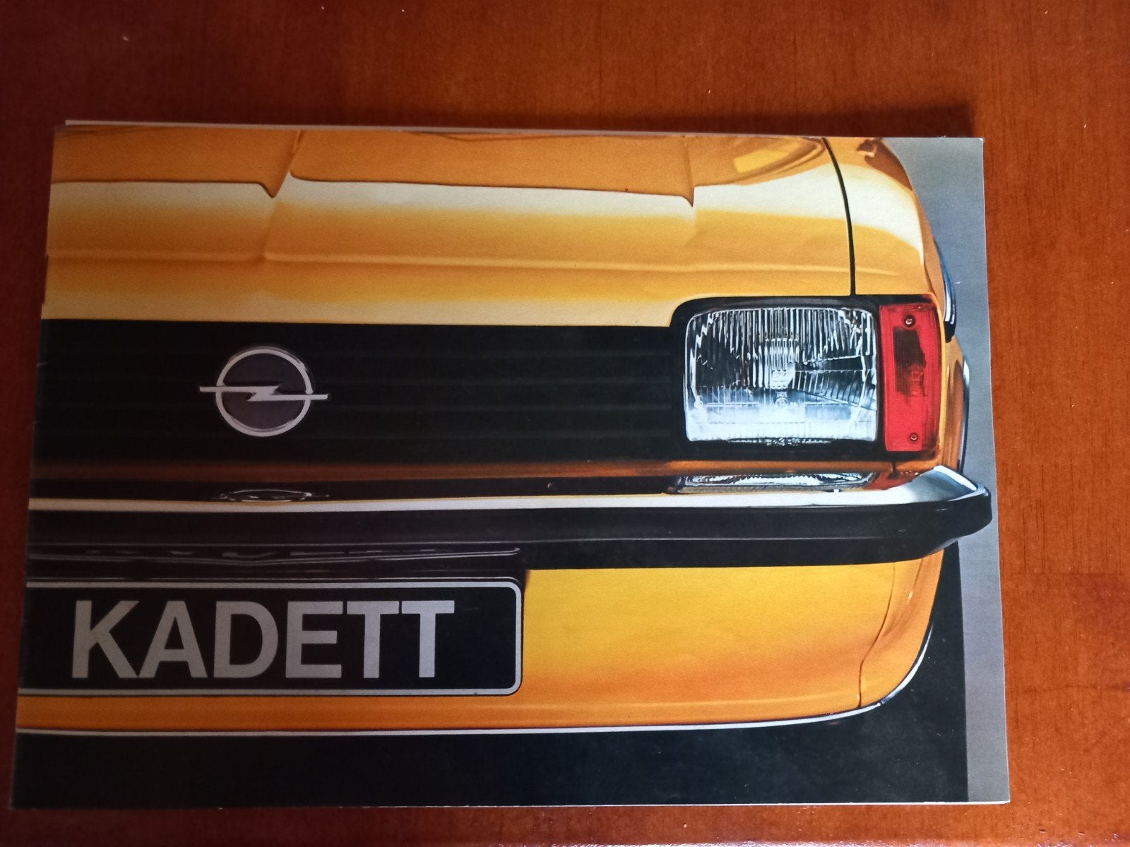 originele opel kadett reclame boek, Autos, Particulier, Achat, Kadett