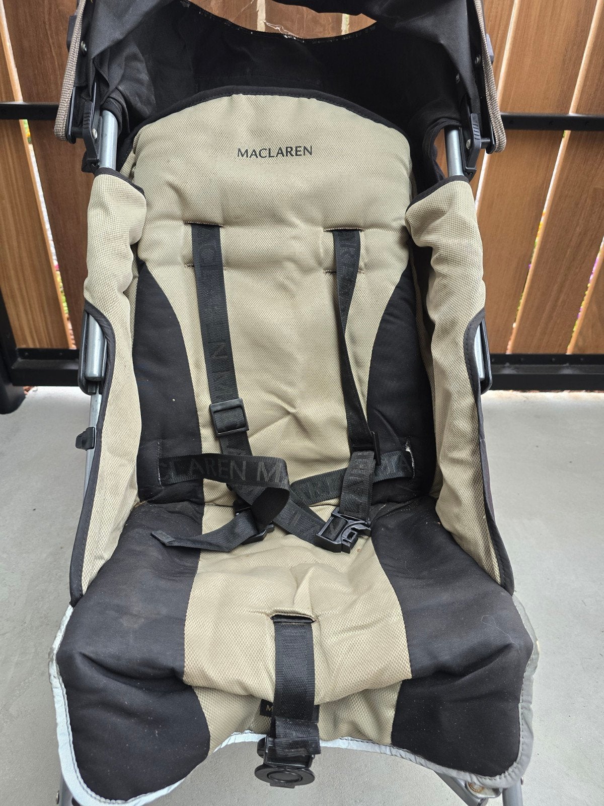 Maclaren buggy, Ophalen, Maclaren