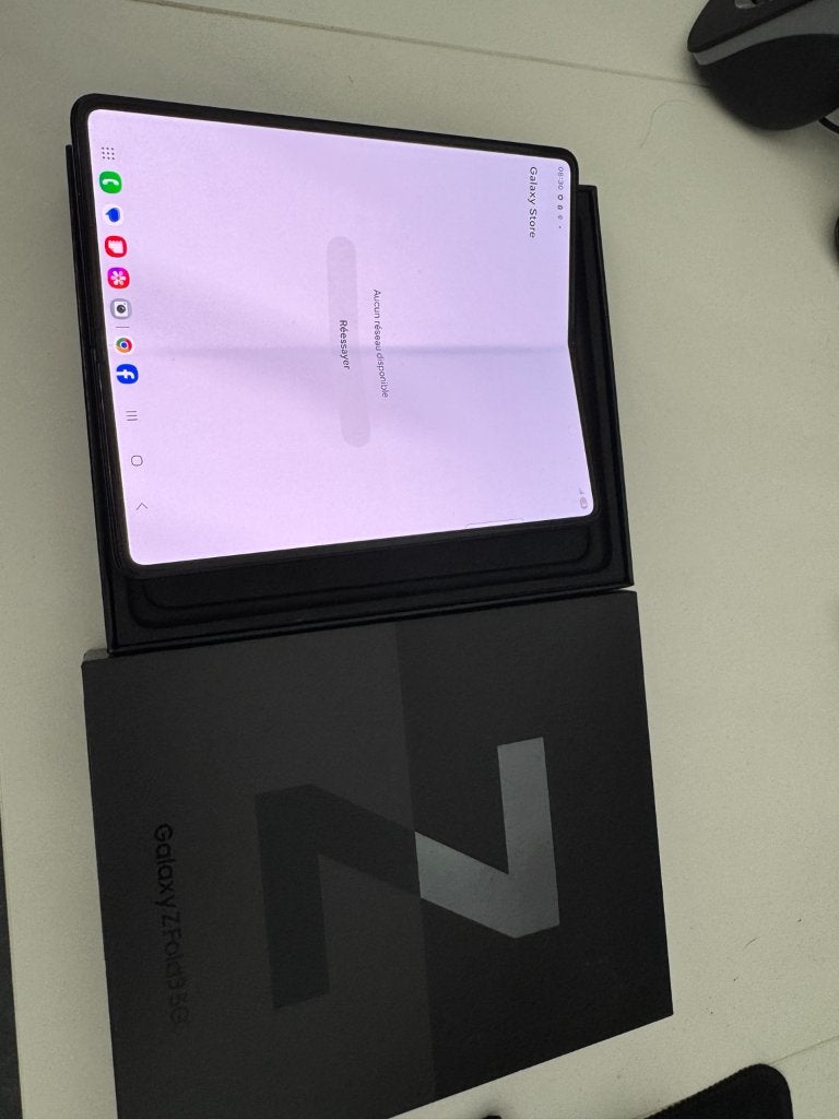 Samsung Galaxy Z Fold3 5G 256 Go – Fonctionnel avec défauts, Télécoms, Téléphonie mobile | Samsung, Enlèvement, Utilisé, Galaxy Z Fold
