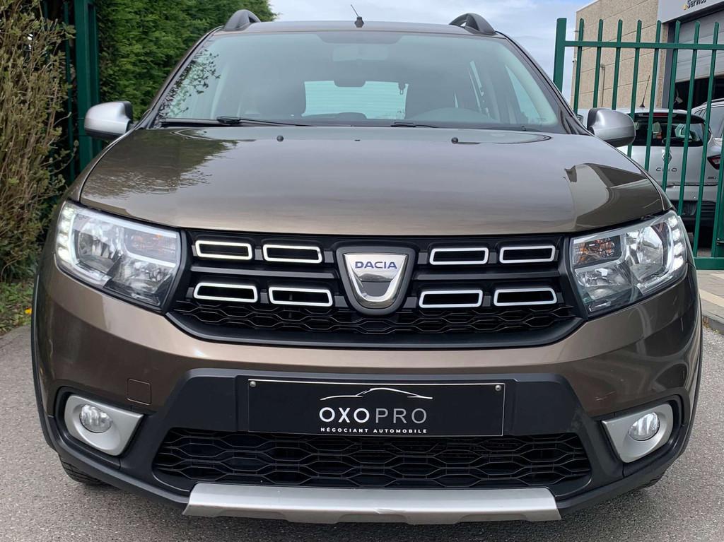 Dacia Logan STEPWAY PLUS / 1.5 dCi 90 CV / Gps / Airco / Cam, Autos, Dacia, Achat, 90 ch, Euro 6, Entreprise