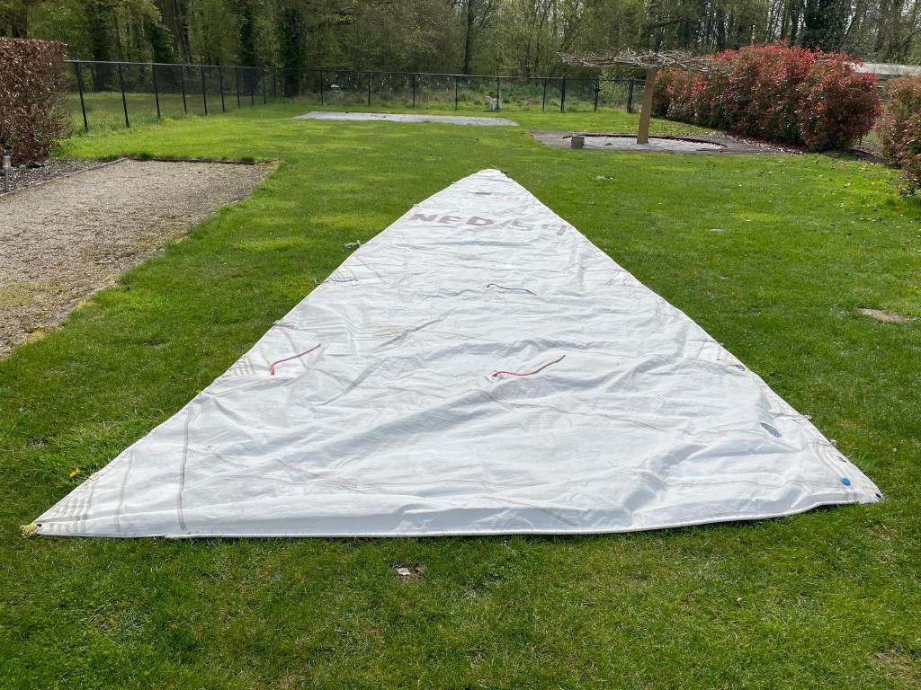 Grand voile 3m05 x 10m05, Sports nautiques & Bateaux, Enlèvement, Utilisé, 15 à 30 m², 6 mètres ou plus