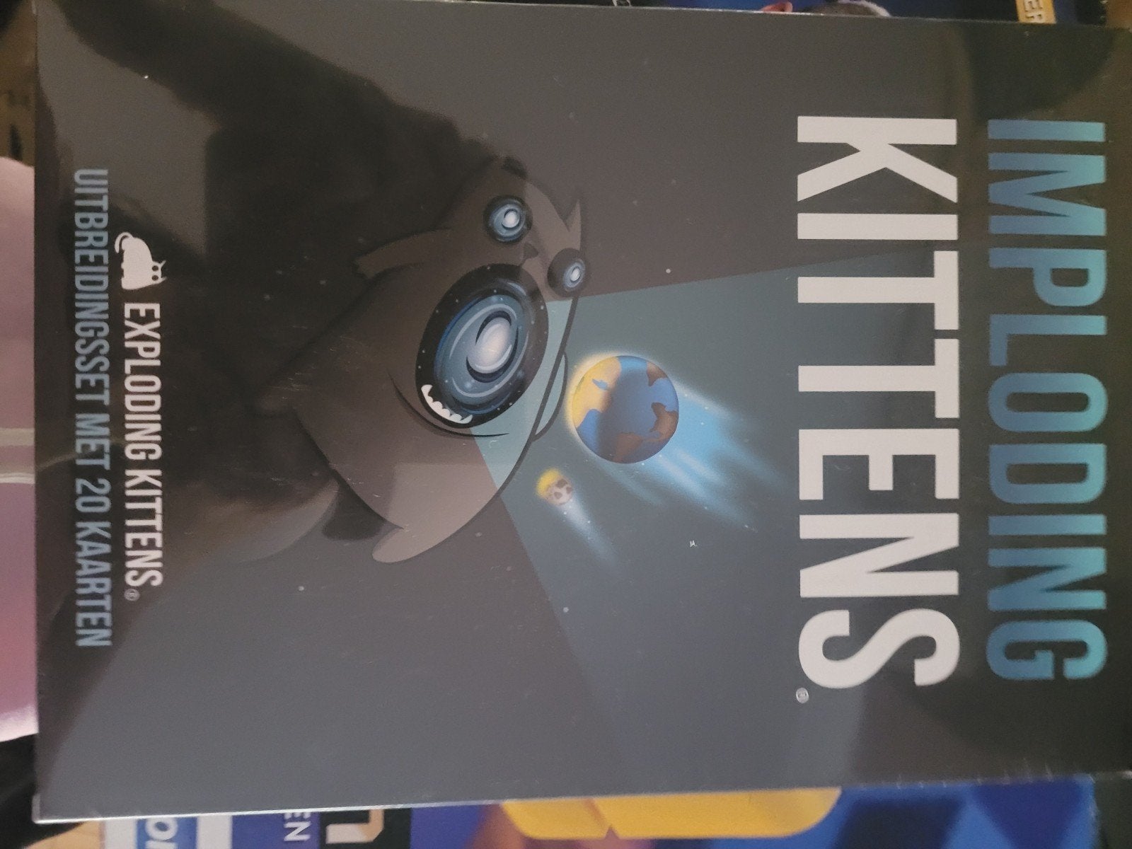kitten exploxer, Ophalen