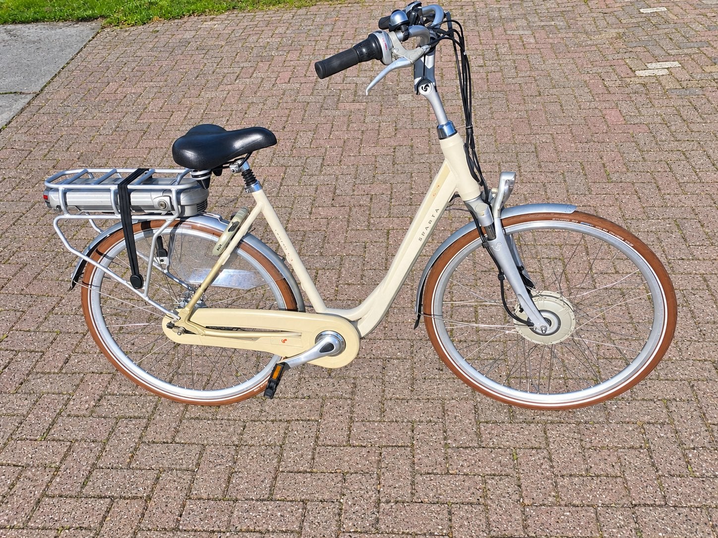 Electrische sparta emotion fiets, Vélos & Vélomoteurs, 50 km par batterie ou plus, Comme neuf, Enlèvement, 51 à 55 cm