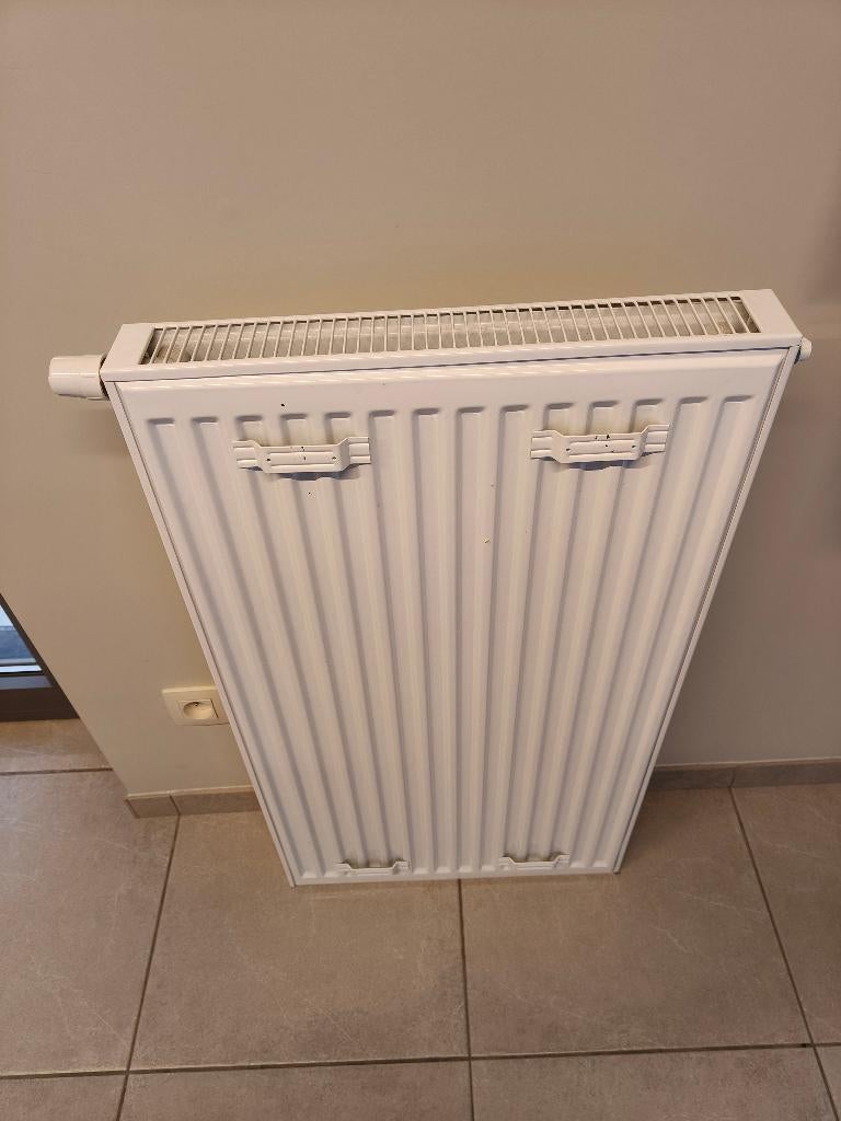 Chauffage 90x50 incl. ophangbeugels, Doe-het-zelf en Bouw, Ophalen, Zo goed als nieuw, Minder dan 60 cm, 80 cm of meer
