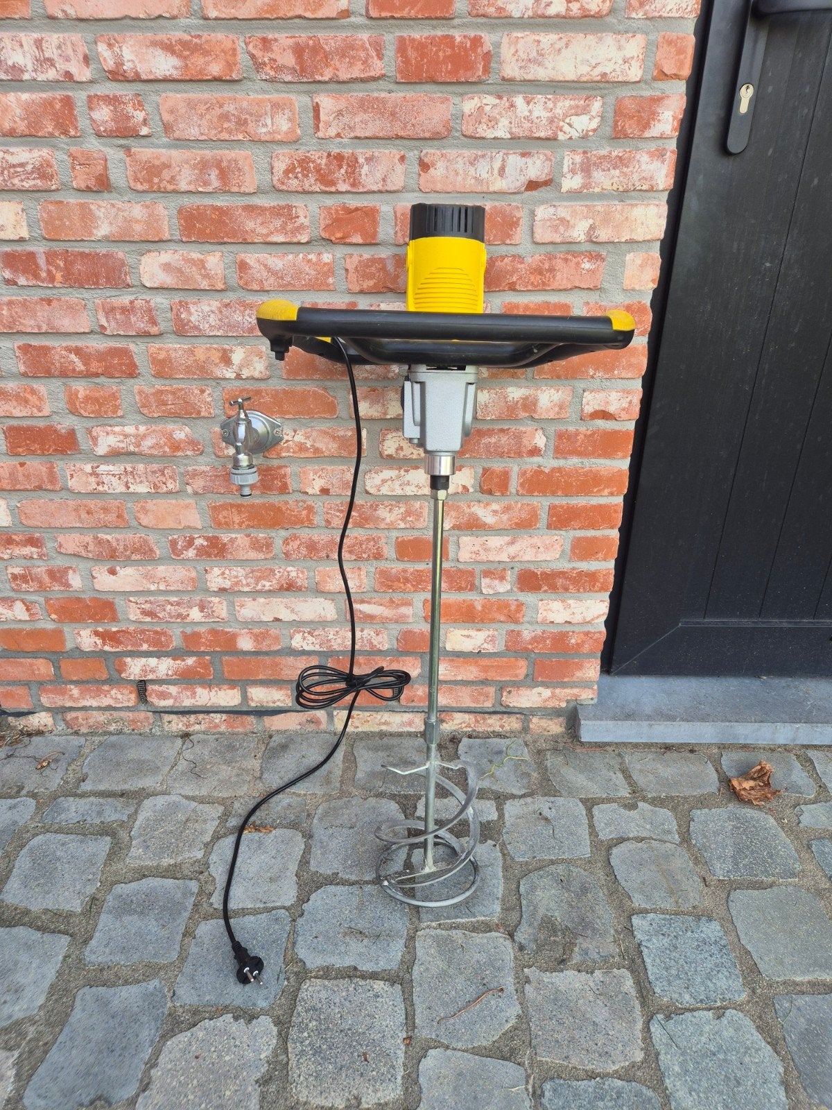 Powerplus POWX084 beton- en verfmixer 1600W, Enlèvement, Utilisé