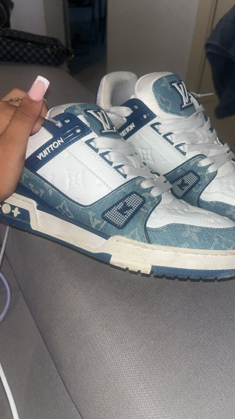 Paar Louis Vuitton blauw wit maat 42,5 2 keer dragen, Kleding | Heren, Schoenen, Gedragen, Veterschoenen, Verzenden, Blauw