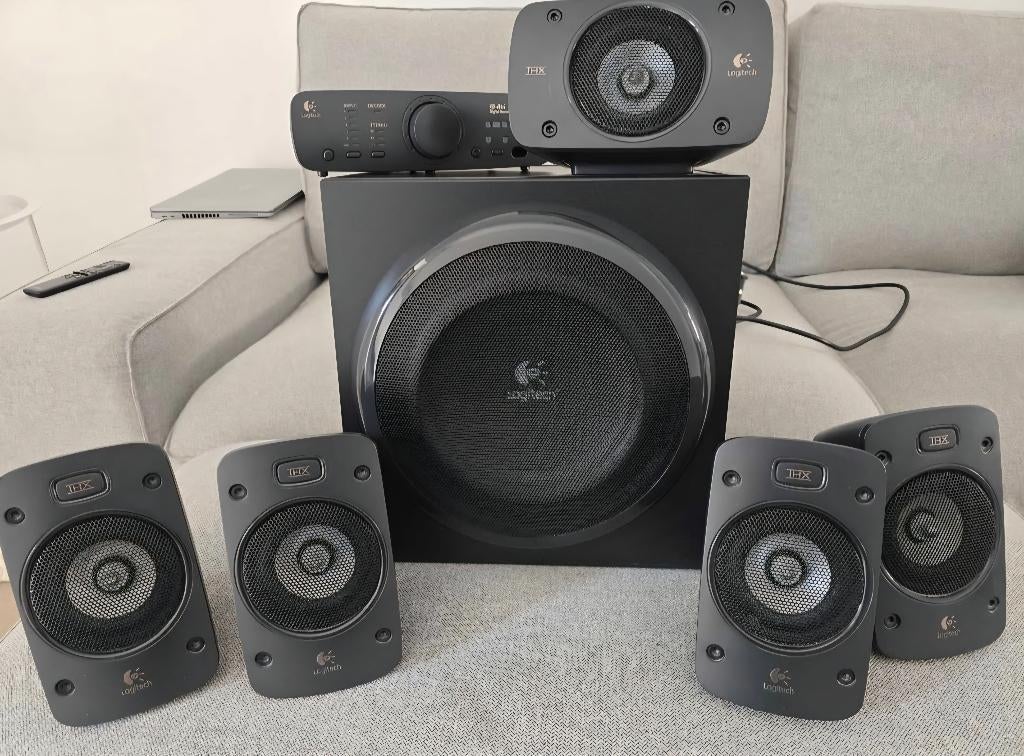 Home Cinéma Logitech Z906, Autres marques, Comme neuf, Enlèvement, 70 watts ou plus