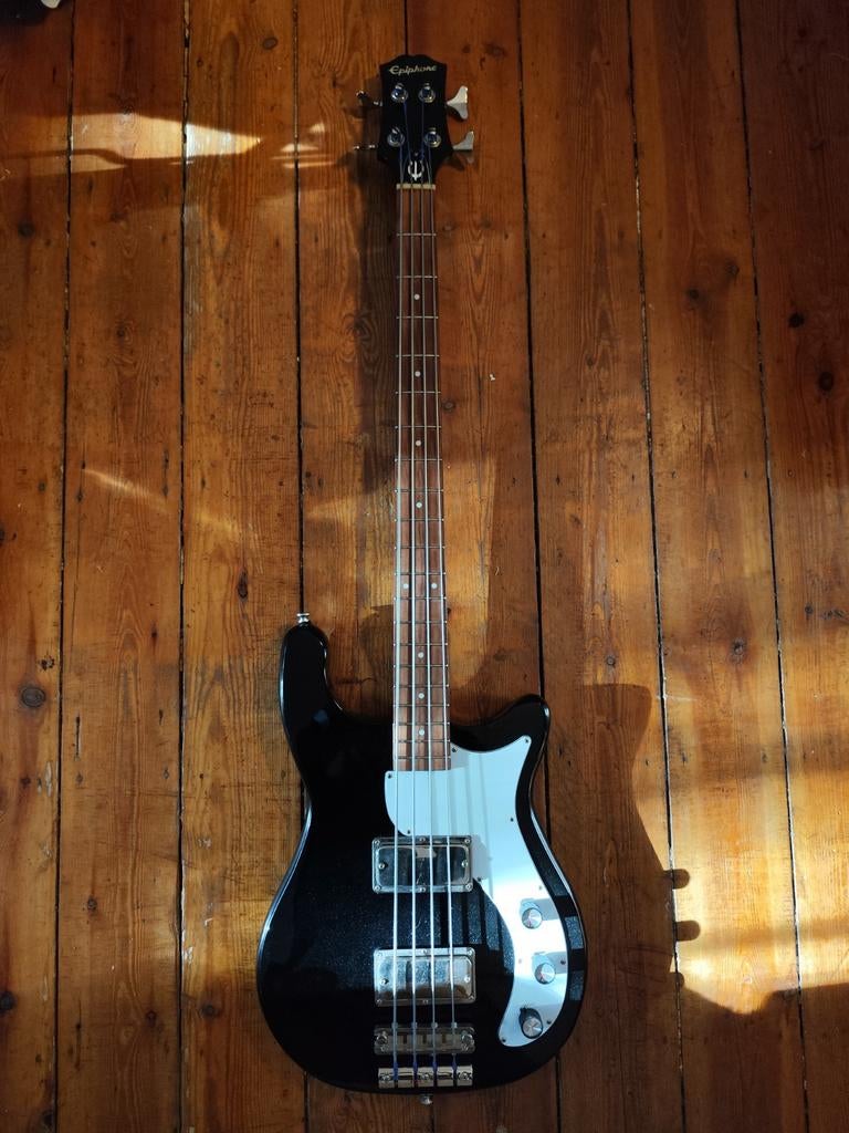 Basse Epiphone Embassy, Musique & Instruments, Enlèvement