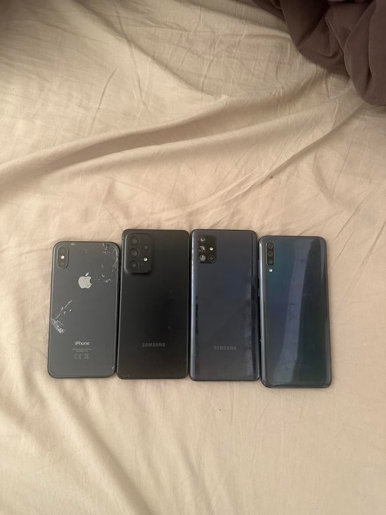 4 defecte gsm’s: iPhone X + Samsung A51 A50 A21s”, Telecommunicatie, Mobiele telefoons | Apple iPhone, Zo goed als nieuw, iPhone X