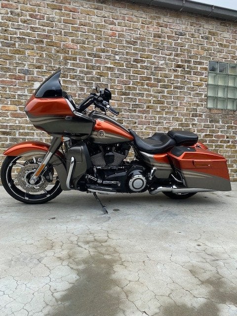 Harley Davidson Road glide CVO, 2 cilinders, Gebruikt, Particulier, Toermotor