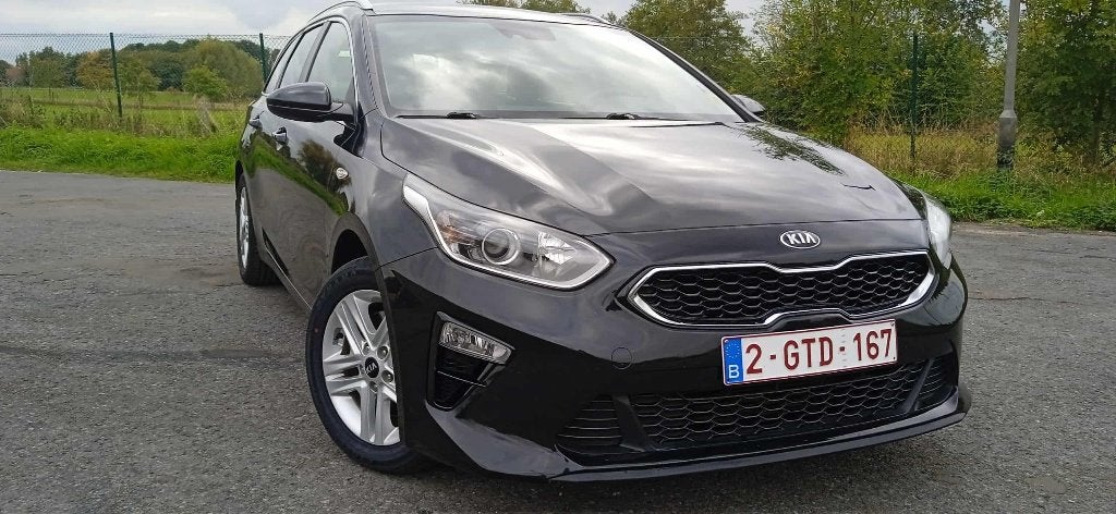 Kia Ceed Break  Camera | Navi | CarPlay 100pk, Autos, Achat, Euro 6, Boîte manuelle, Noir
