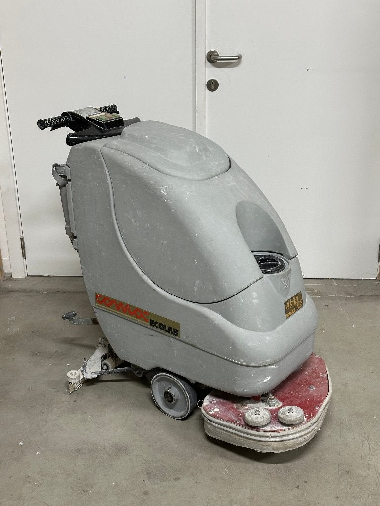 omac Abila 52 B professionele schrobzuigmachine, Doe-het-zelf en Bouw, Ophalen, Gebruikt, Schrobmachine