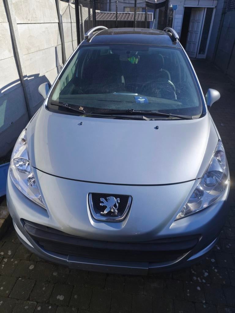 Pegouet 2009 benzine 1.4 te koop, Auto's, Zwart, Bluetooth, Handgeschakeld, Particulier