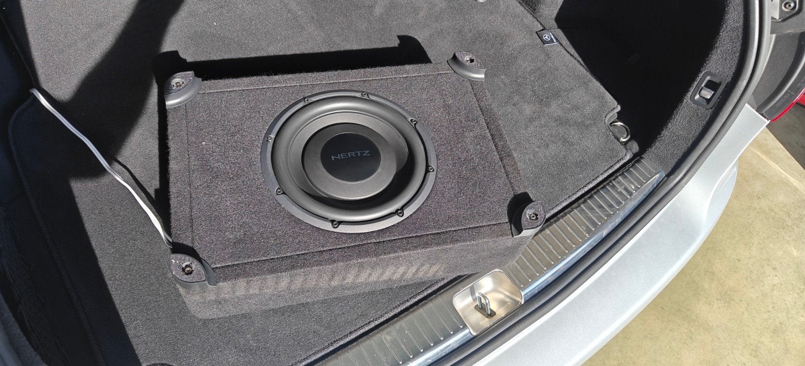 Auto subwoofer, Ophalen