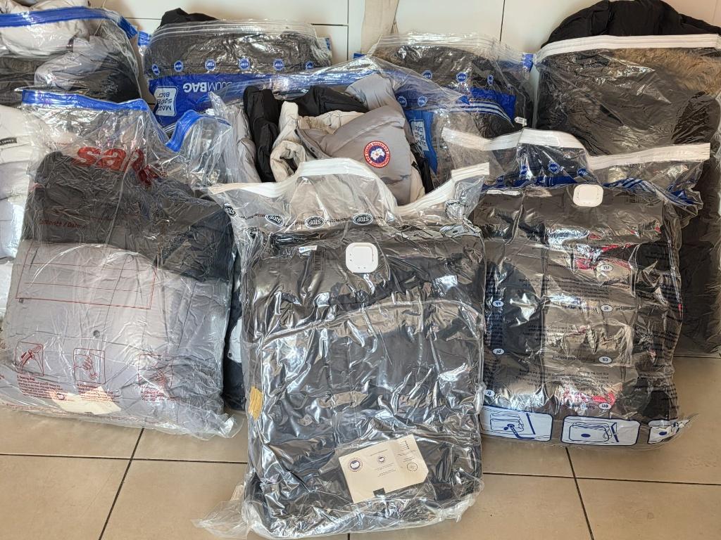 Partij 79x Nieuwe Canadian Goose Jassen & Bodywarmers, Zakelijke goederen, Stock en Retail | Partijen goederen, Ophalen, Textiel
