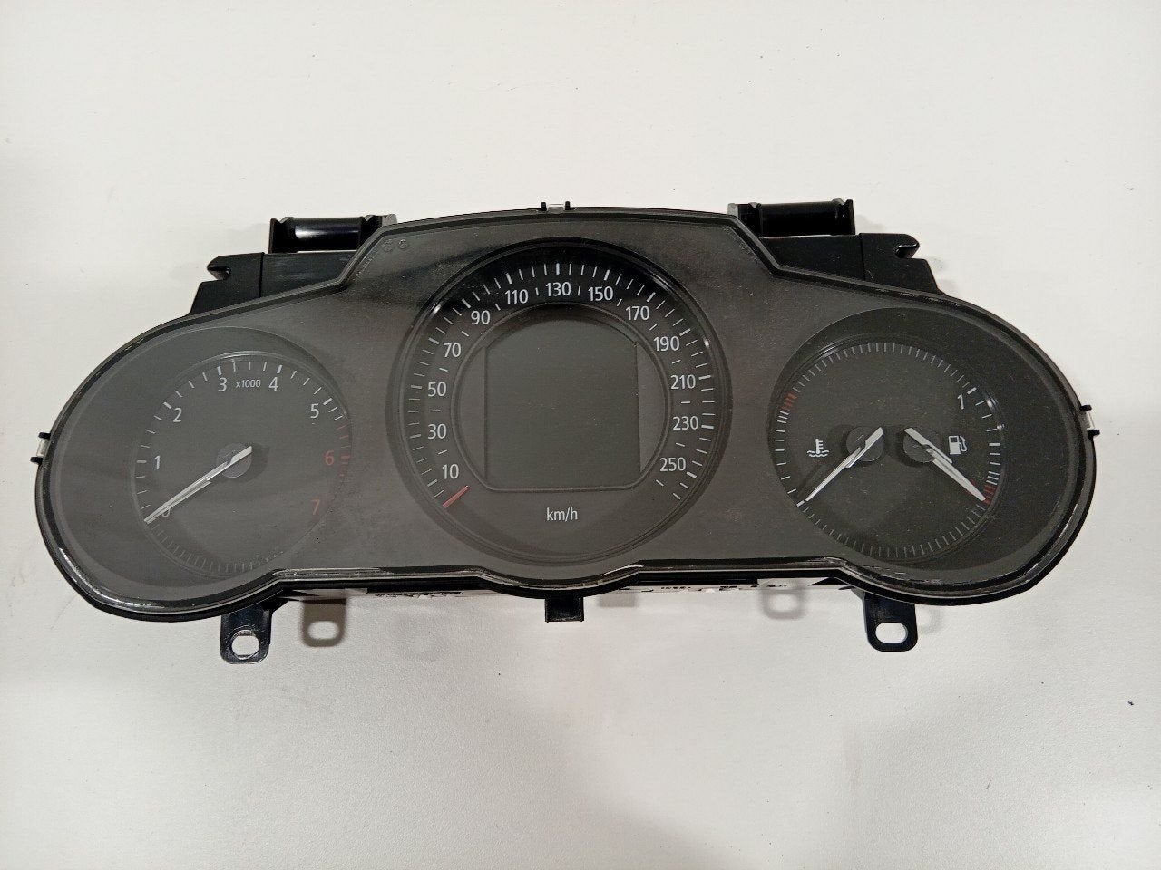 Cockpit Renault Mégane, Onderdelen@venauto.nl, Van der Ven Autorecycling B.V., Ettenseweg 76, 4706 PB Roosendaal, The Netherlands
