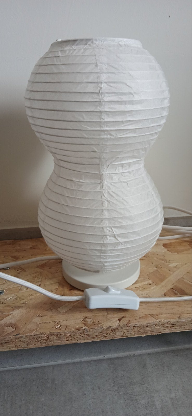 Puff twist tafellamp Normann Copenhagen, Moins de 50 cm, Enlèvement ou Envoi, Scandinavisch, Comme neuf