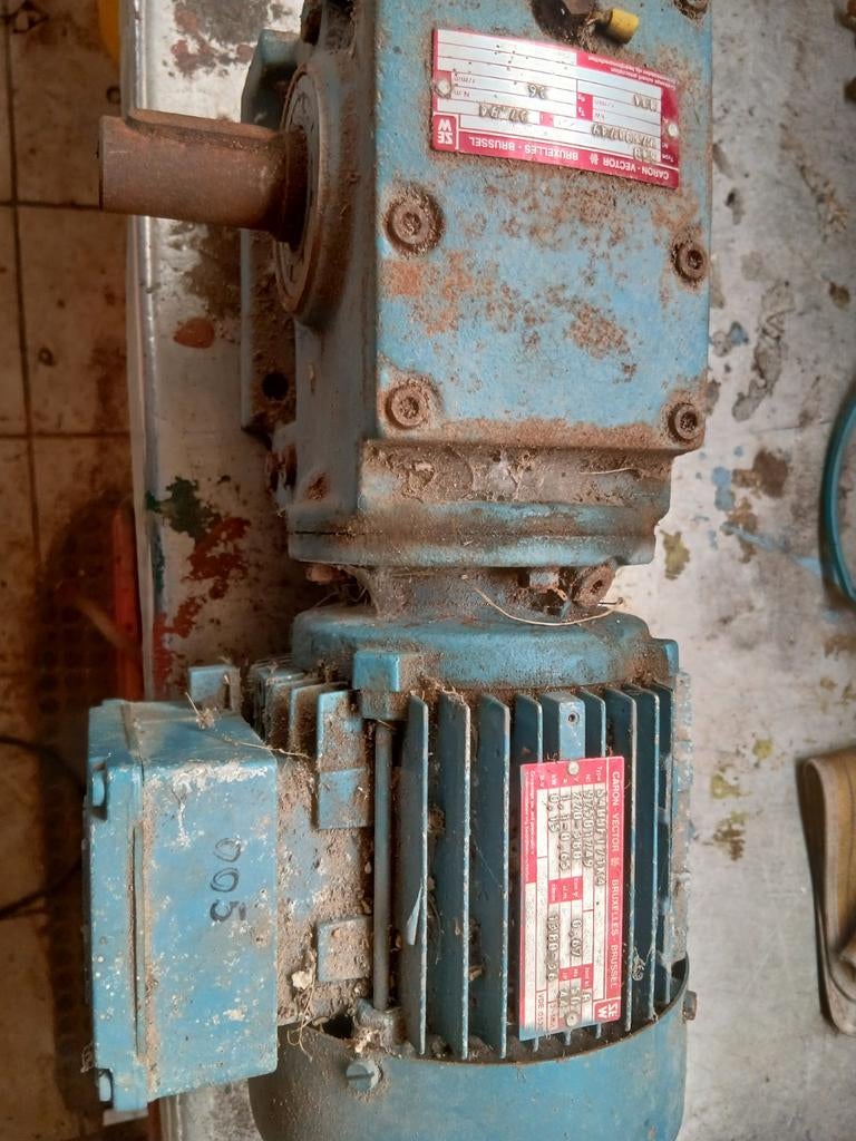 Reductie met motor, Doe-het-zelf en Bouw, Motoren, Ophalen of Verzenden