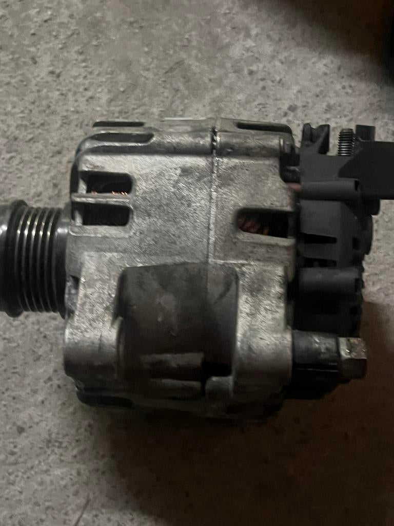 Alternateur Ford C-max 2, Enlèvement ou Envoi, Ford