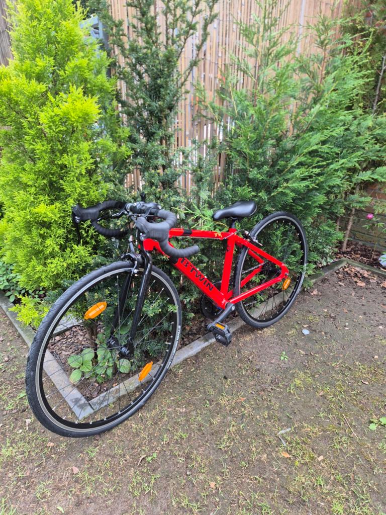 B-twin triban 100 koersfiets, Fietsen en Brommers, Ophalen
