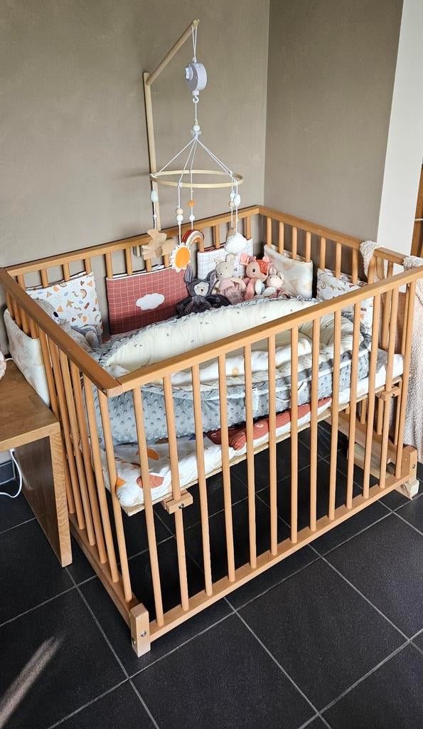 Parc en bois pour bébé, Enlèvement