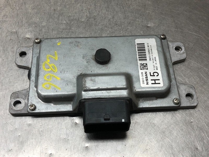 COMMUTATEUR START/STOP Juke (F15) (|EMU10040NA14419|), Utilisé, Nissan