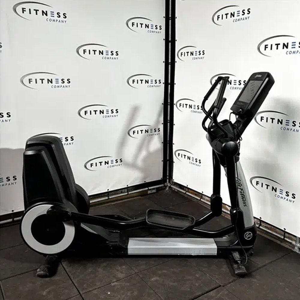 Life Fitness – 95x discover SE – Crosstrainer, Sport en Fitness, Fitnessmaterialen, Zo goed als nieuw, Overige typen, Armen, Benen