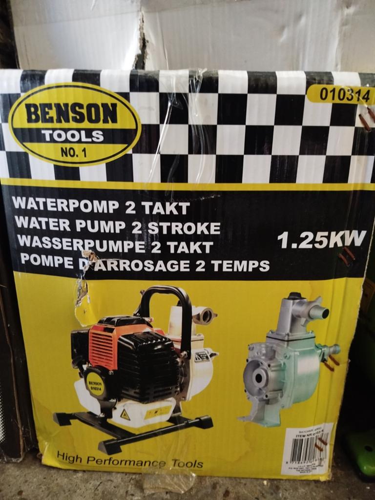 POMPE À EAU 2 TEMPS, Enlèvement, Comme neuf