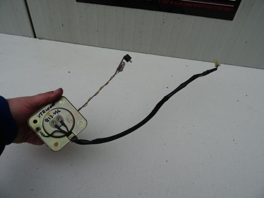 Benzine meter / Vlotter Honda VTR1000F Firestorm 1997-2000, Motos, -, Utilisé, -, -