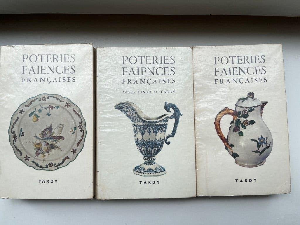 poteries et faiences françaises livre, Antiquités & Art, Envoi