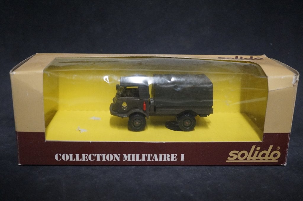 Solido Renault 4x4 militaire vrachtwagen - TOP, Hobby en Vrije tijd, Modelauto's | Overige schalen, Ophalen of Verzenden