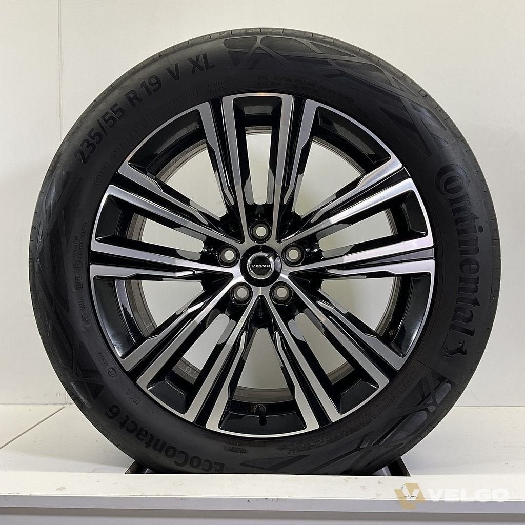 VOLVO XC60 VELGEN SET ZOMERBANDEN 19 INCH *, Auto-onderdelen, 19 inch, Gebruikt, -, -