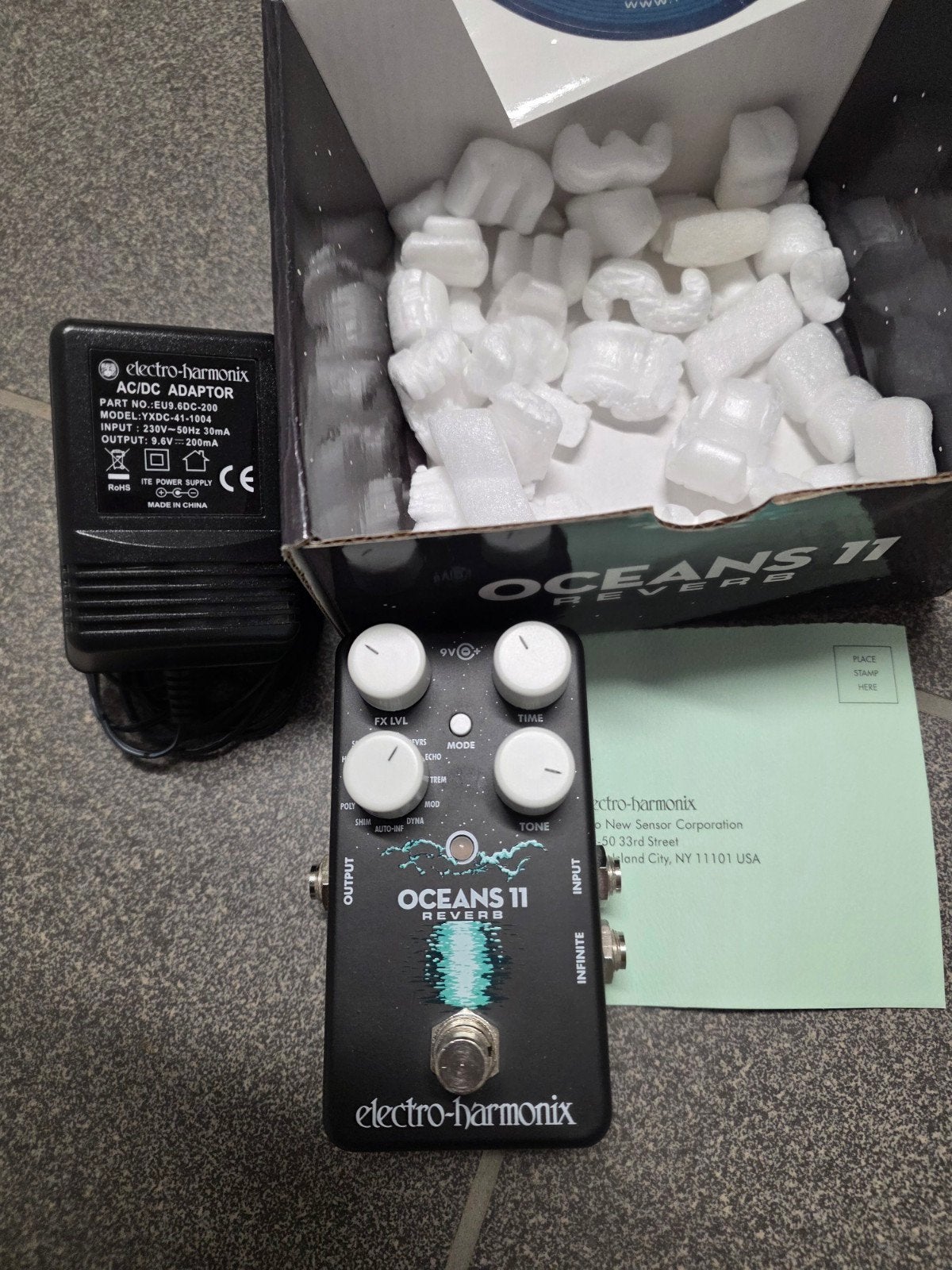 EHX Oceans 11 Reverb, Muziek en Instrumenten, Effecten, Ophalen of Verzenden