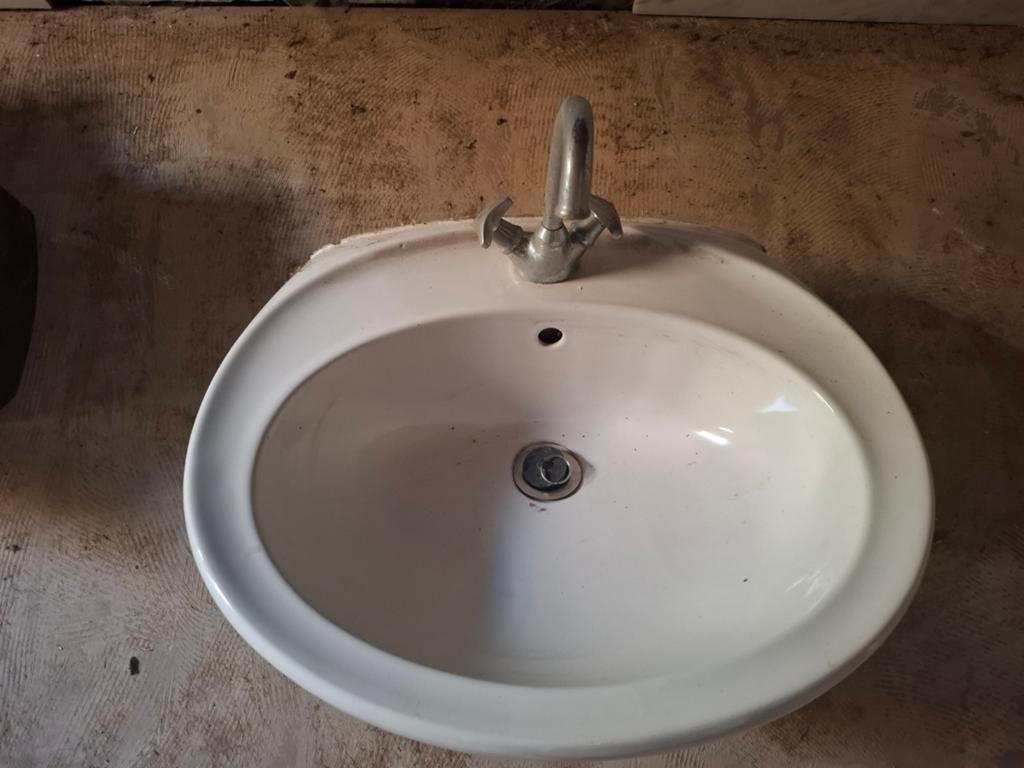 Lavabo, Ophalen