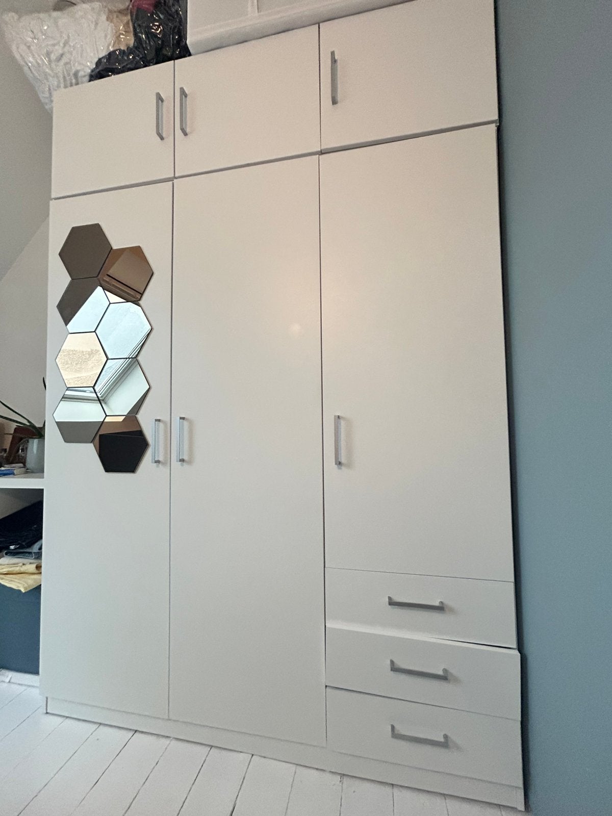 Witte FANDRUP kleerkast + bovenbouw + leuke spiegel van Jysk, Huis en Inrichting, Kasten | Kleerkasten, Ophalen, 100 tot 150 cm