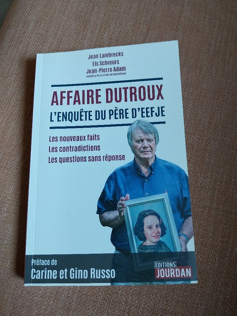 Livre, Enlèvement ou Envoi, Divers auteurs, Belgique, Comme neuf