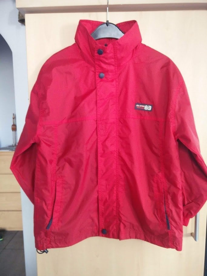 Regenjas met Kap in kraag.  maat 140. Meisje., Meisje, Ophalen of Verzenden, Zo goed als nieuw, JUNIOR.