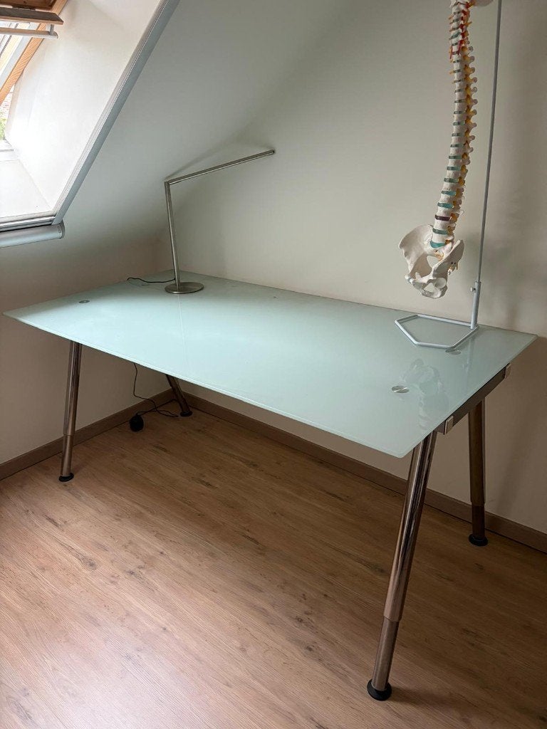Glazen bureau, Huis en Inrichting, Bureaus, Ophalen, Zo goed als nieuw, IKEA, 160 cm