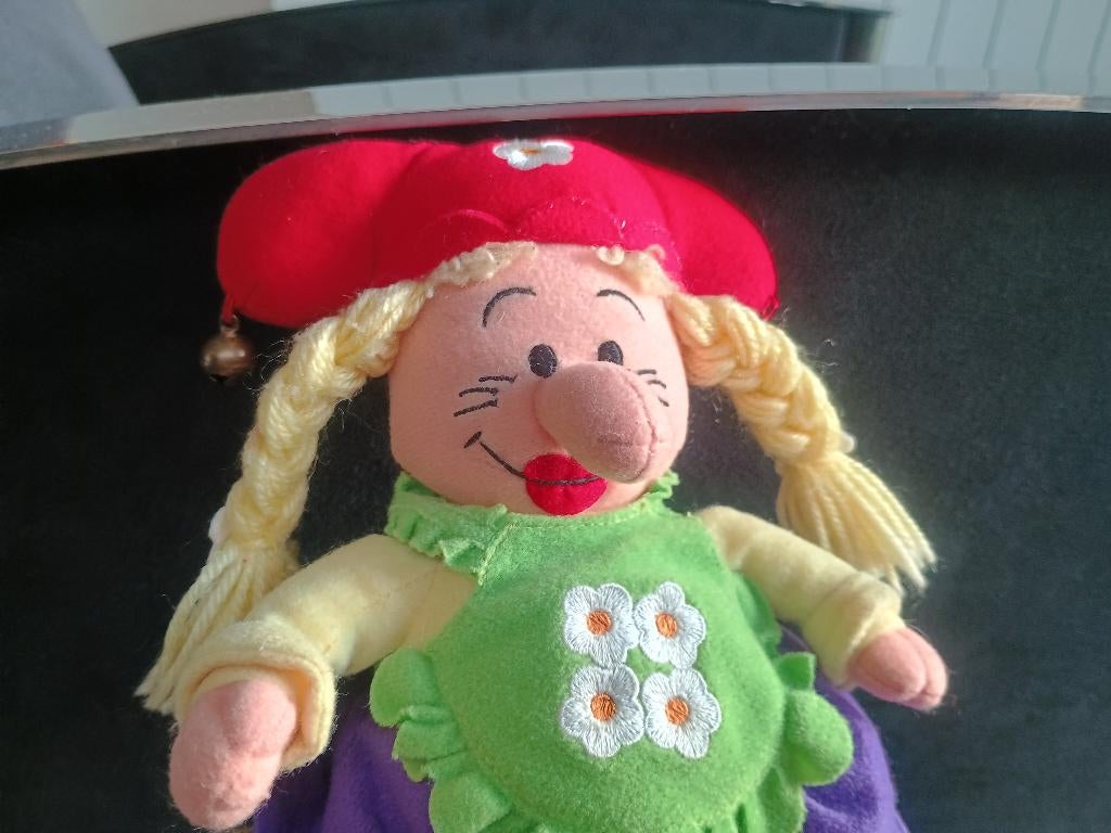 Kabouter Plop kwebbel meisje L1080 knuffel, Ophalen