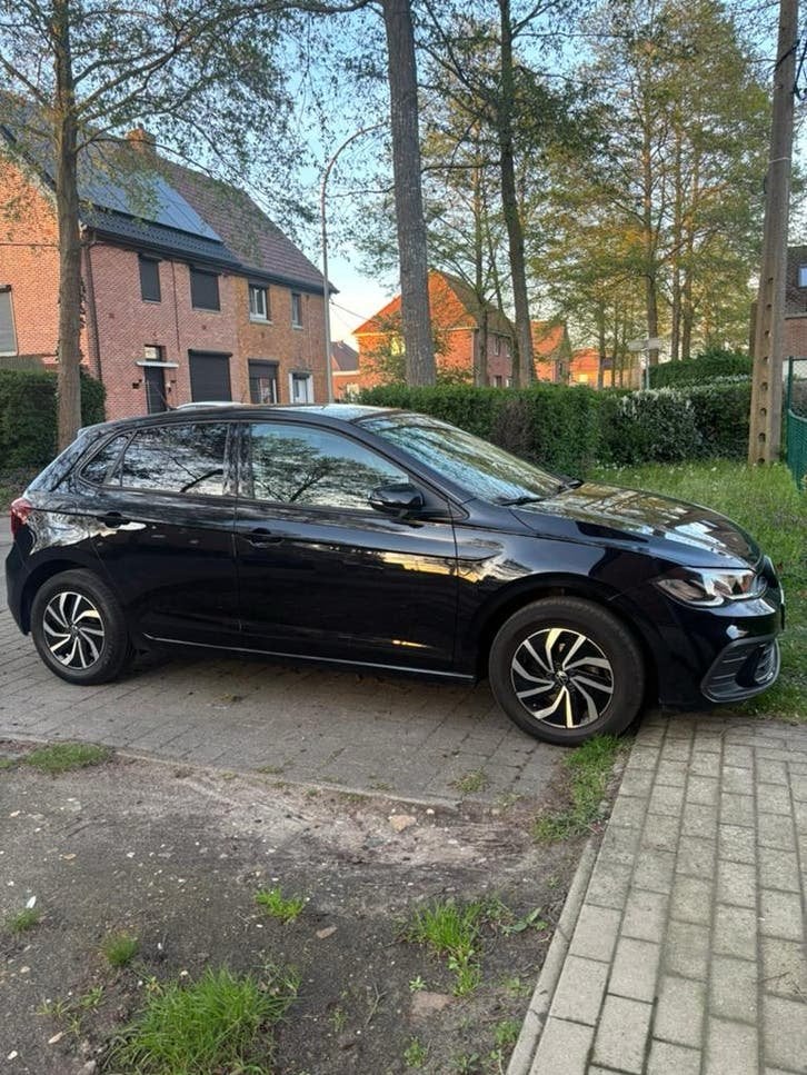Polo life 1.0 tsi life Bussines edition, Auto's, Stof, Euro 6, Zwart, Handgeschakeld