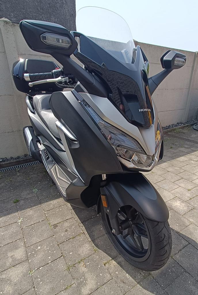 Honda Forza 300cc, Motoren, Motoren | Honda, Particulier, Scooter, 1 cilinder, Minimaal motorrijbewijs A2, ABS, LED Verlichting