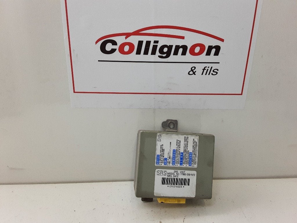 BOITIER AIRBAG Honda Logo (GA33) (77960S50N72), Honda, Mevr. I. Hauben, Utilisé, Rue de l'Espoir 34 34
4030  GRIVEGNÉE, BE