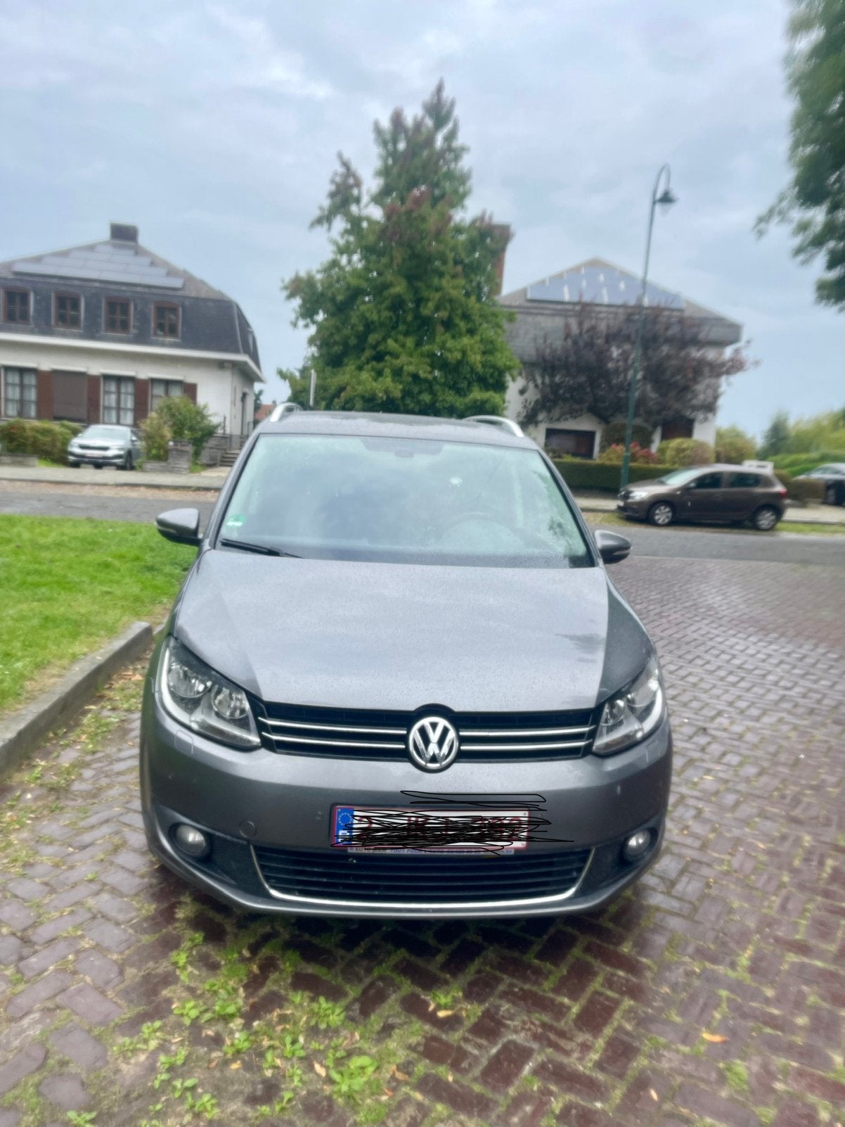 Vw Touran eco fuel très économique, Autos, 110 kW, 5 portes, Phares entièrement LED, 5 places