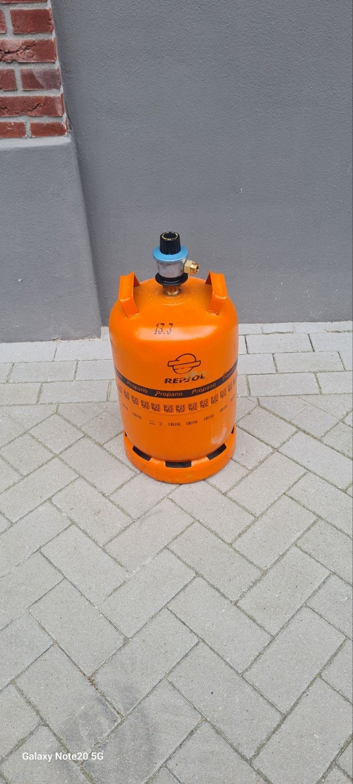 Spaanse Respol gasfles met nieuwe drukregelaar, Ophalen