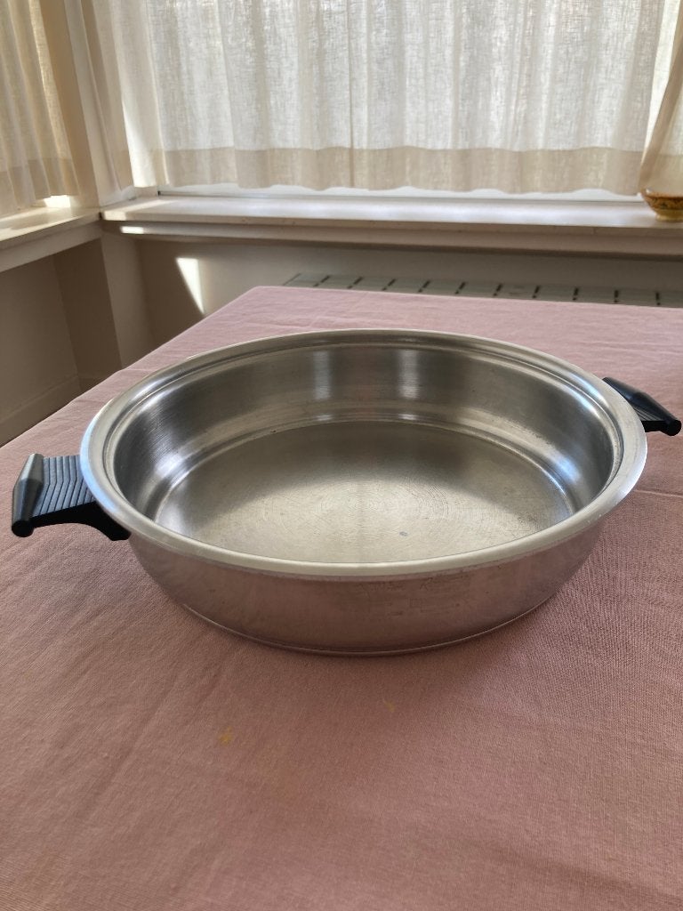 Platte braadpan diameter 24 cm van Rena Ware, Maison & Meubles, Cuisine | Casseroles & Poêles, Inox, Enlèvement, Utilisé, Cocotte