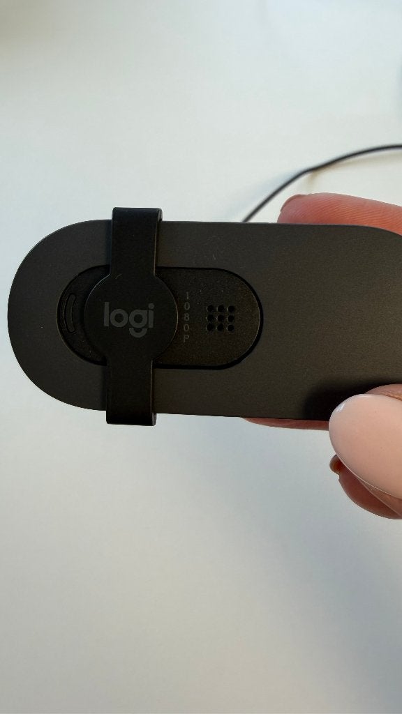 Logitech Brio 100 Full HD 1080p webcam – zo goed als nieuw, Informatique & Logiciels, Webcams, Logitech, Comme neuf, Micro, Enlèvement